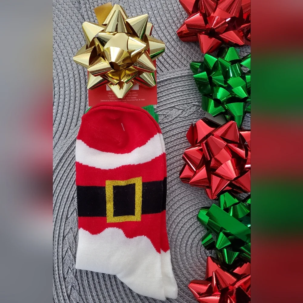 🎄NWT Christmas Socks - Set‎ of 2